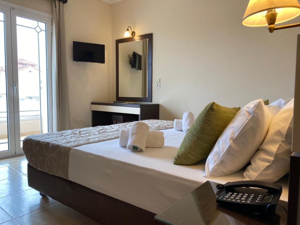 Porto Planos Beach Hotel Kültér fotó