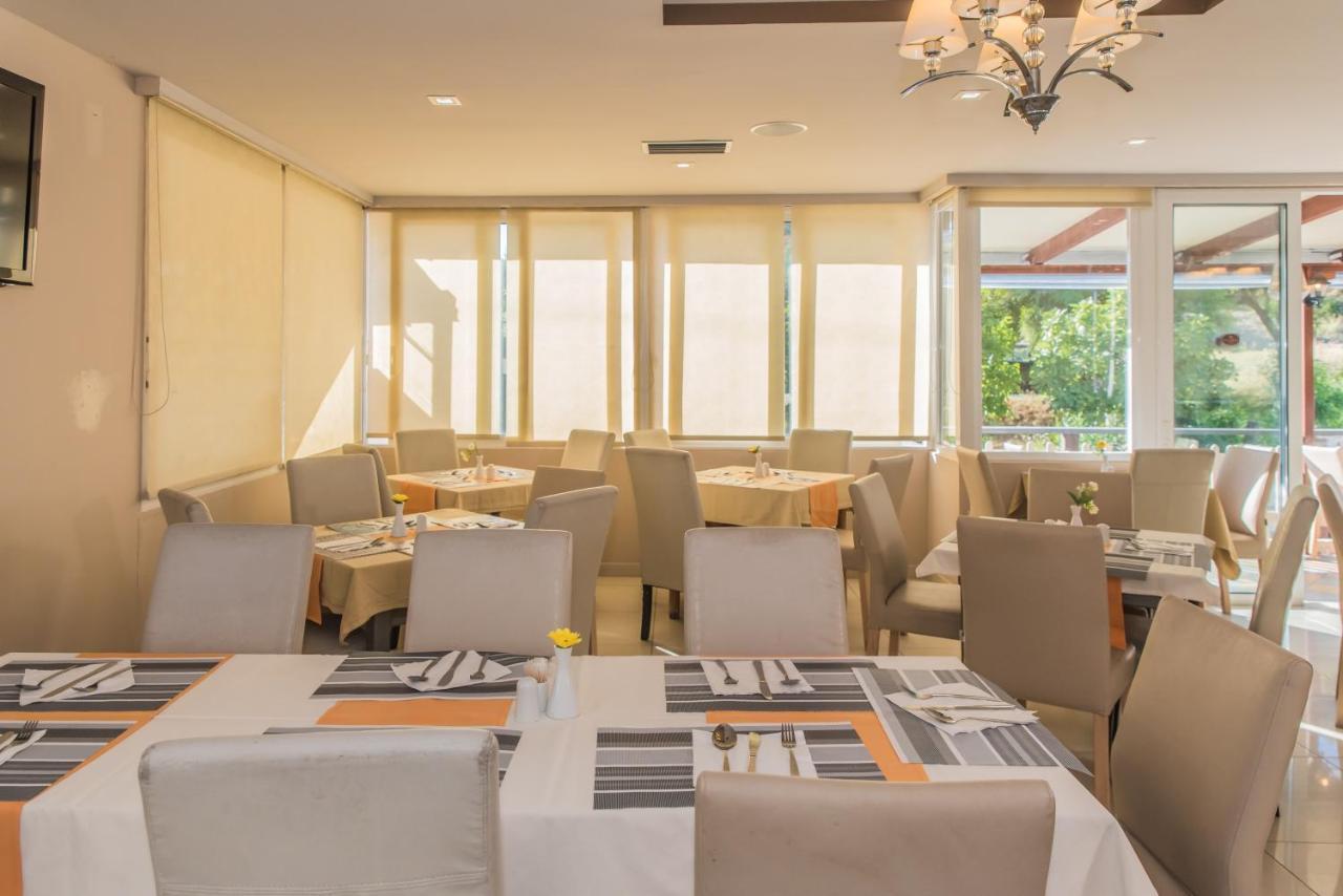 Porto Planos Beach Hotel Kültér fotó
