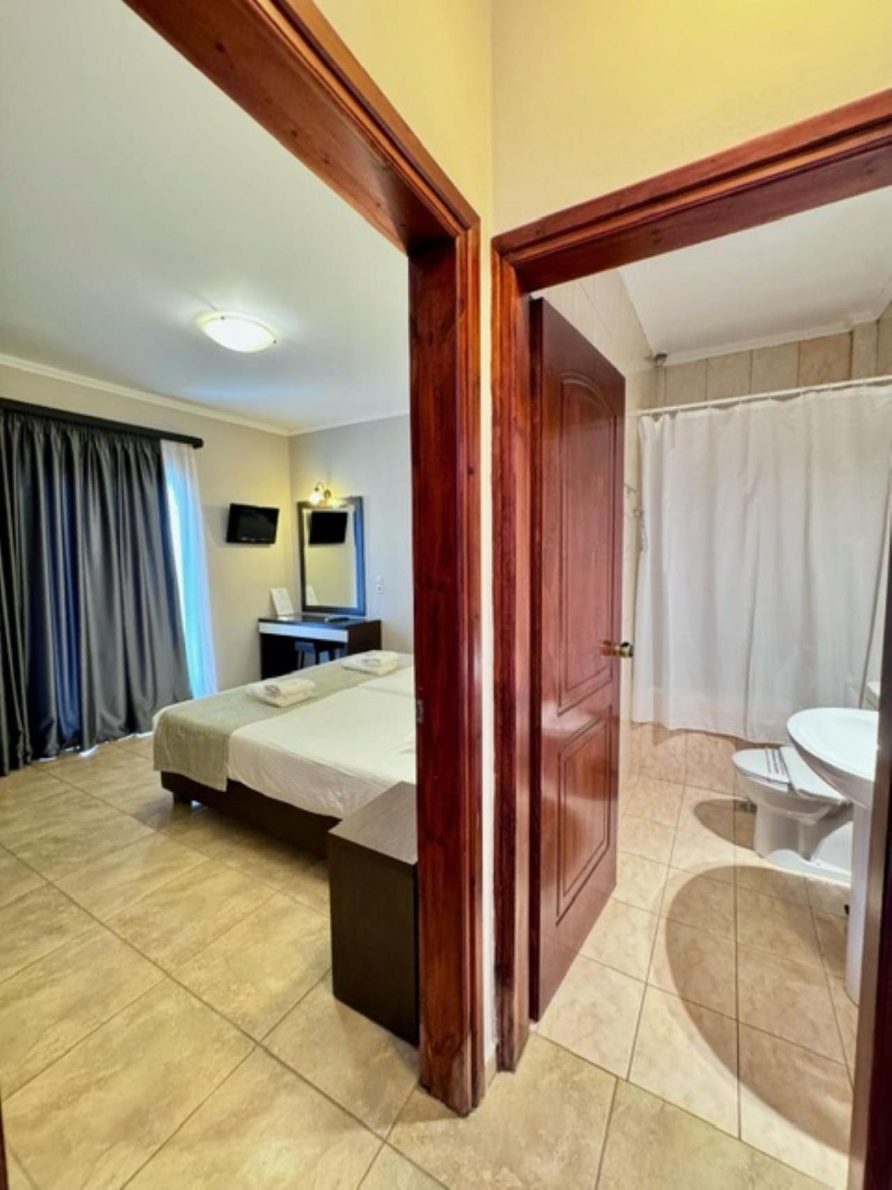 Porto Planos Beach Hotel Kültér fotó
