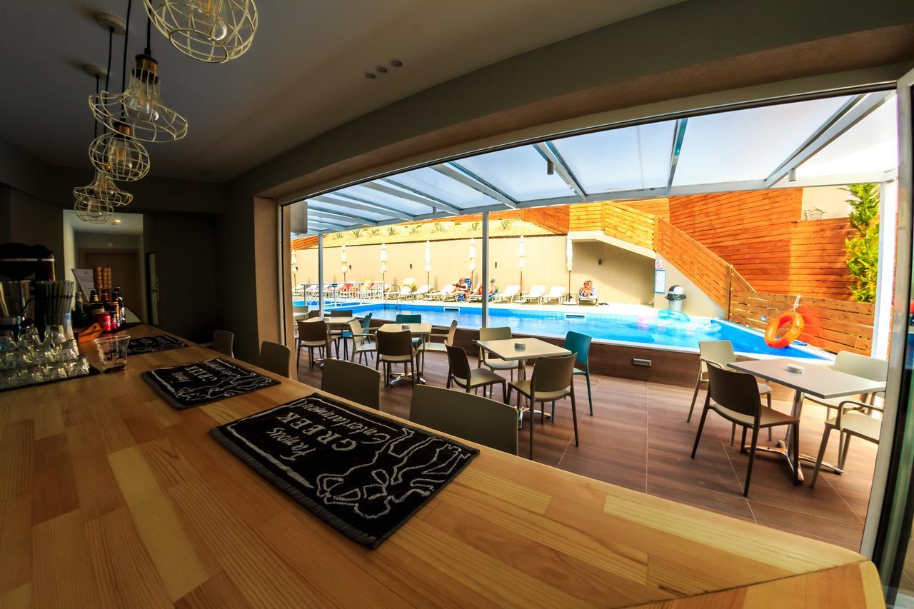 Porto Planos Beach Hotel Kültér fotó